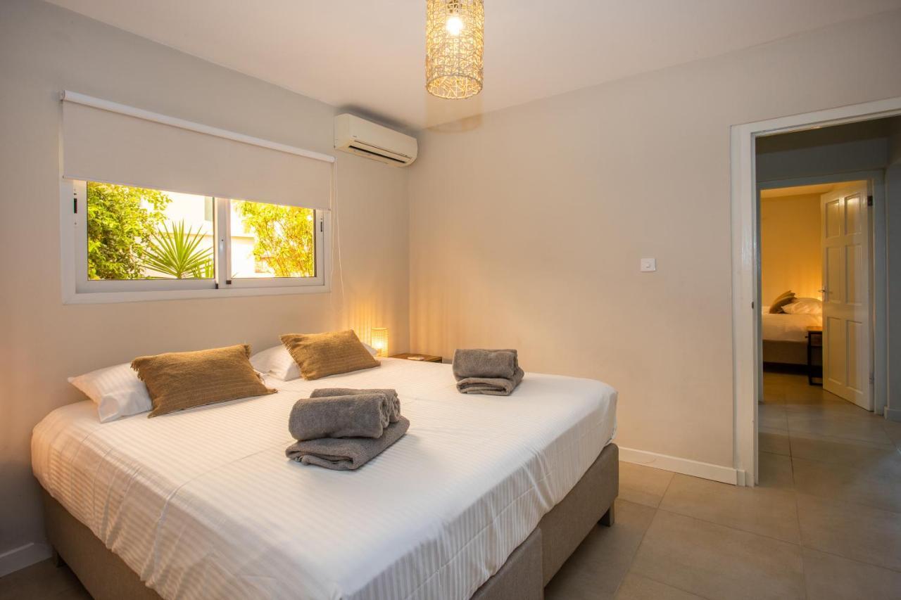 Jt Curacao Apartments Jan Thiel Екстер'єр фото