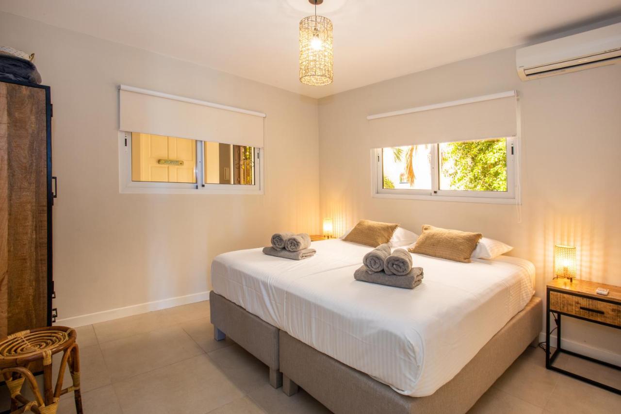 Jt Curacao Apartments Jan Thiel Екстер'єр фото