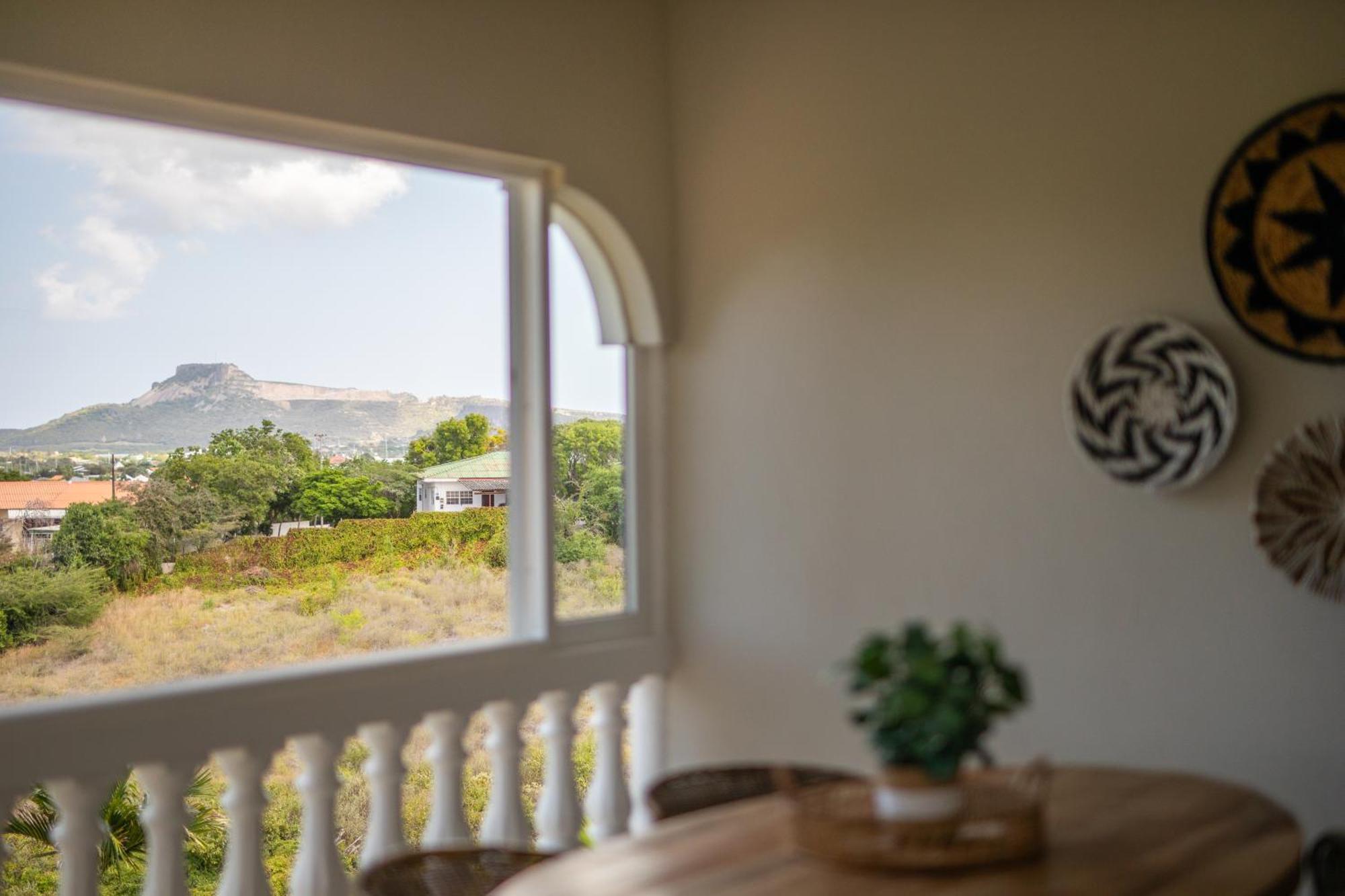 Jt Curacao Apartments Jan Thiel Екстер'єр фото